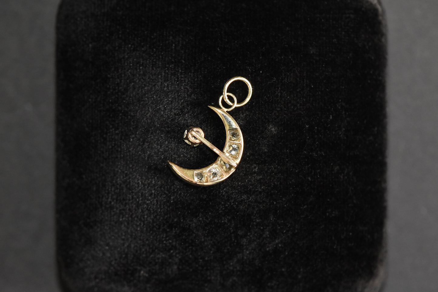 The Diamond Nocturne Pendant