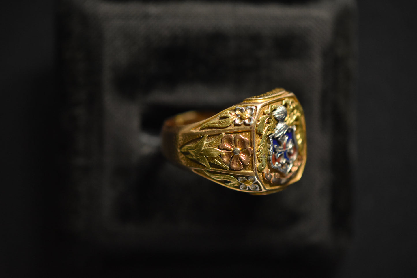 The Coat of Arms Ring