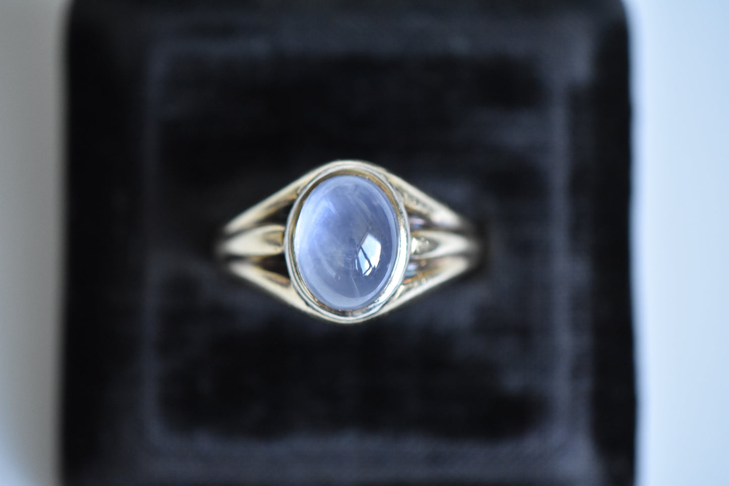 The Spellbound Ring