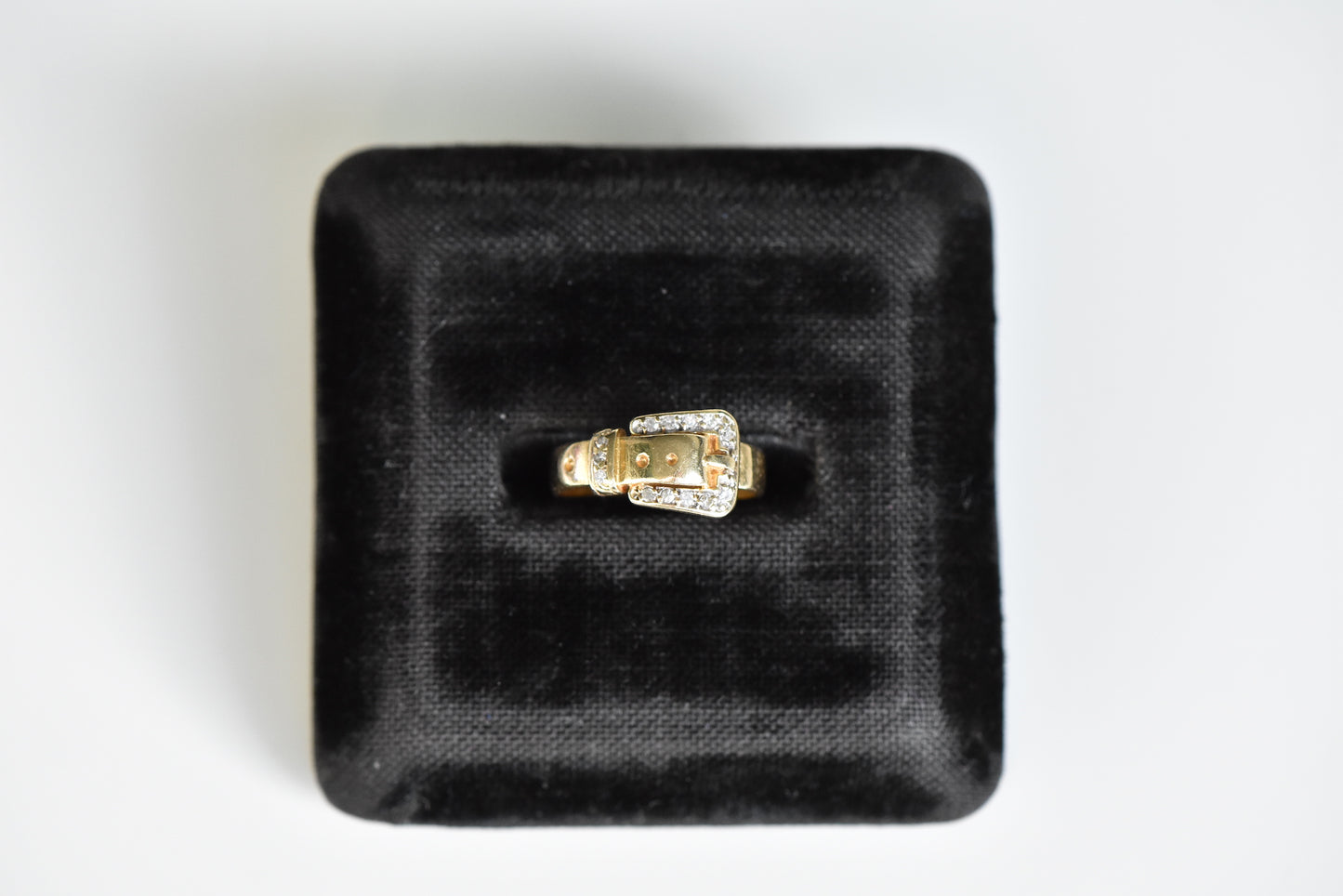 The Buckle Ring