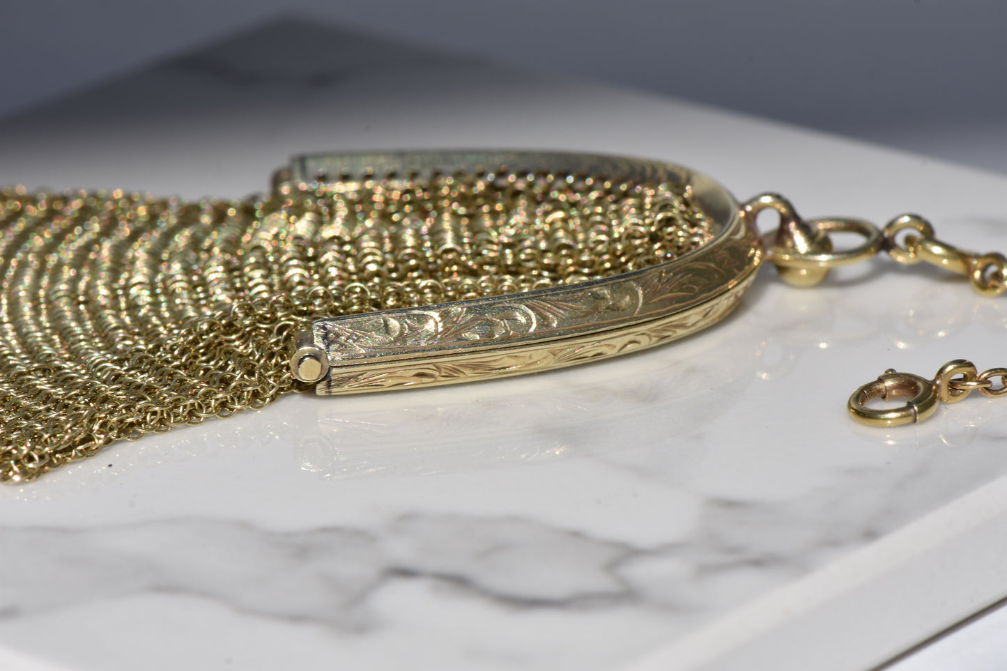 The Golden Chainmail Pendant