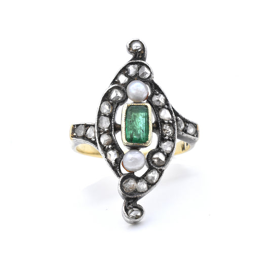 The Swirl Emerald Ring