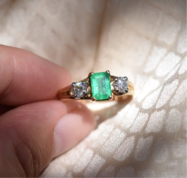 The Emerald Everlasting Ring