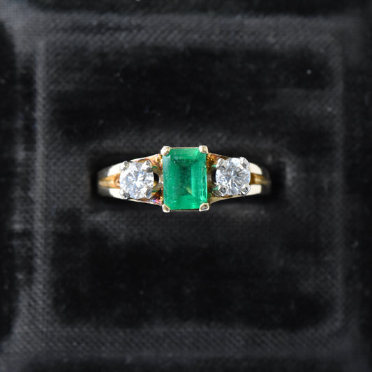 The Emerald Everlasting Ring