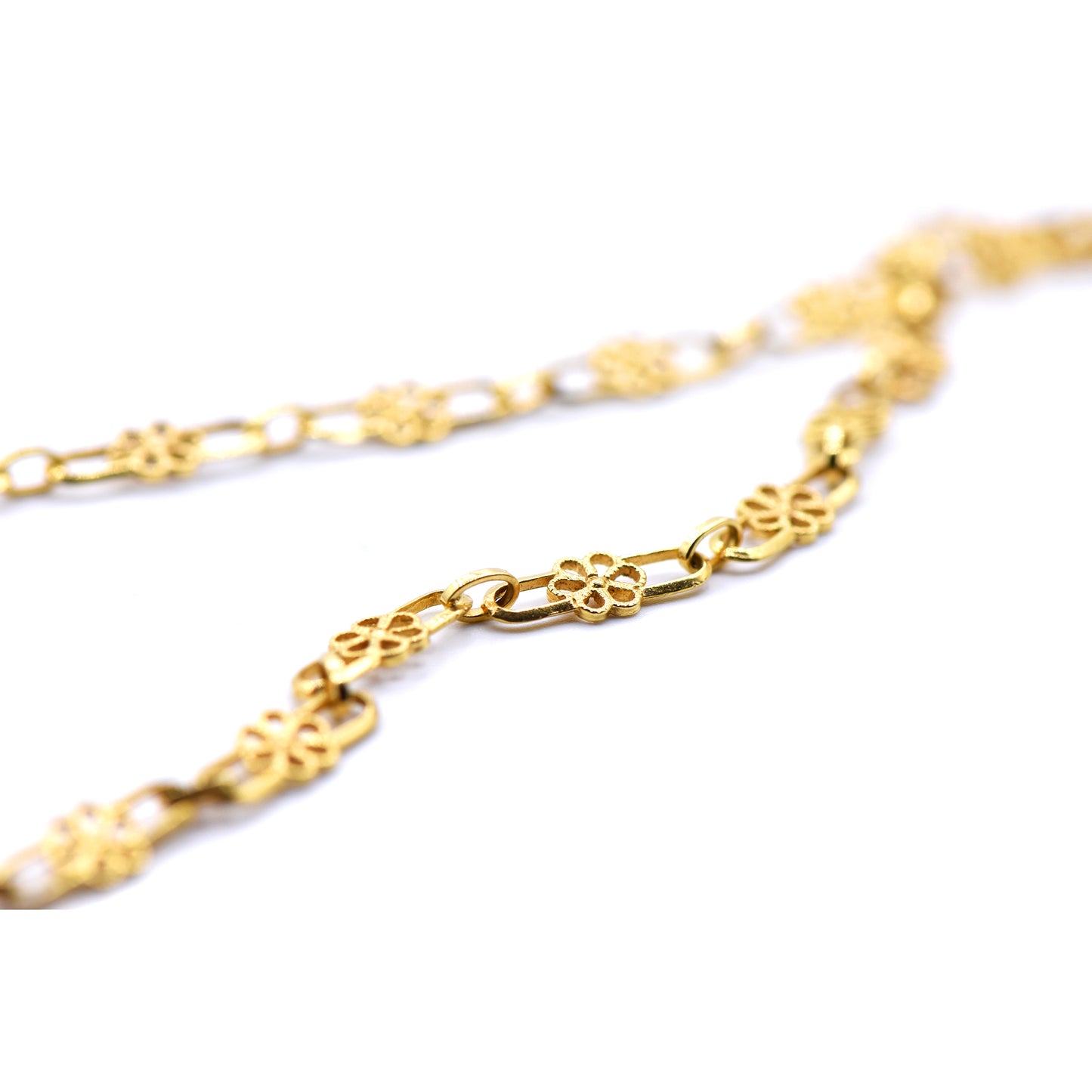 The Daisy Link Necklace