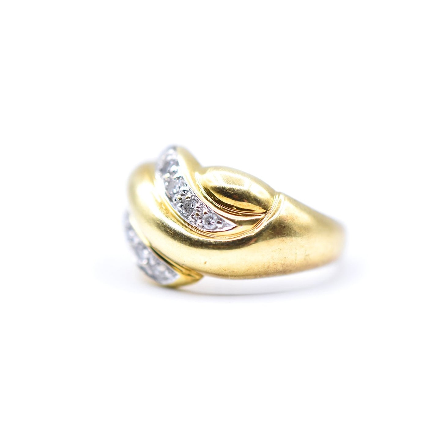 The Swirling Dome Ring