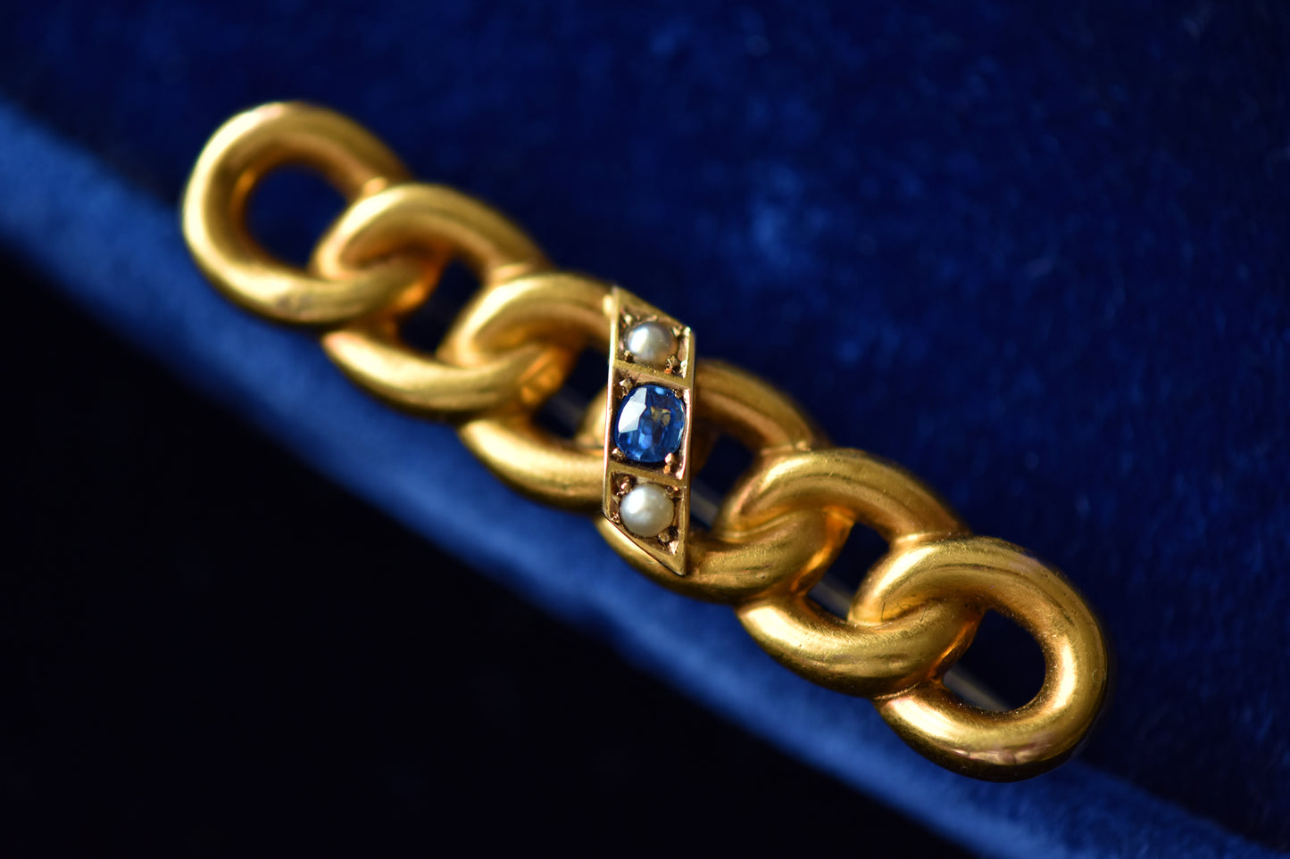 The Sapphire Link Pin