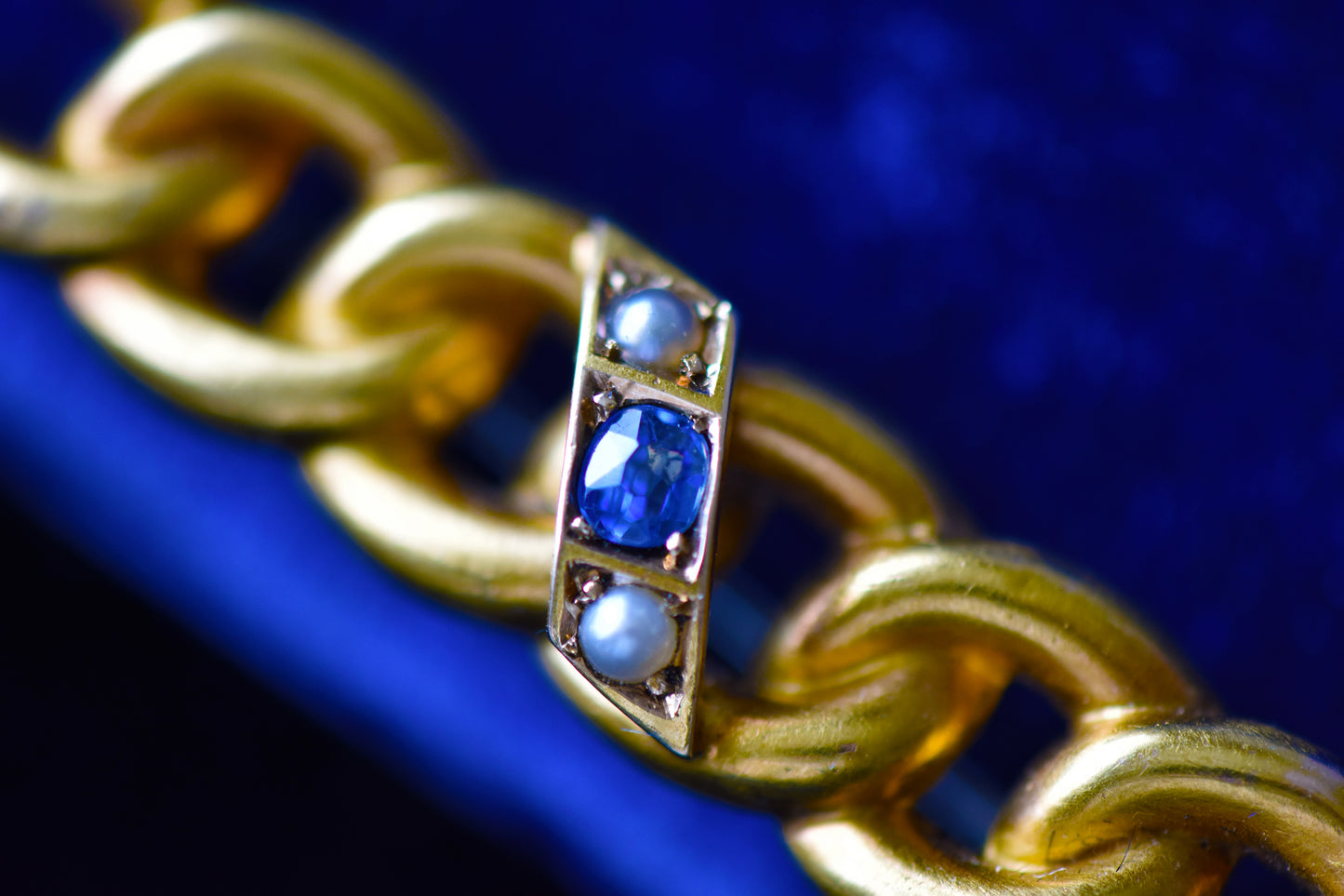 The Sapphire Link Pin