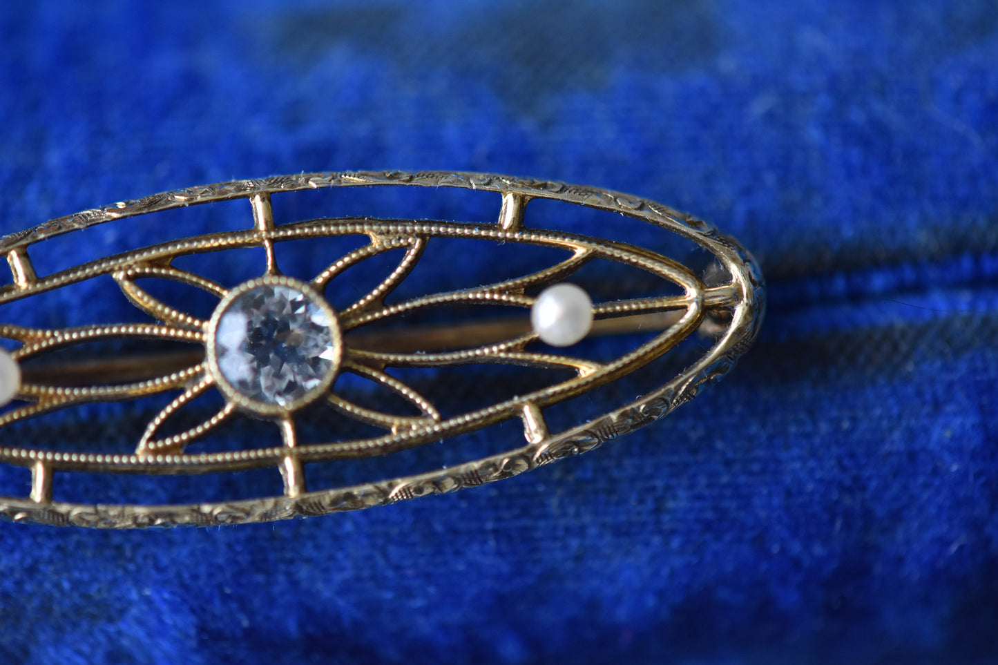 The Floral Filigree Pin