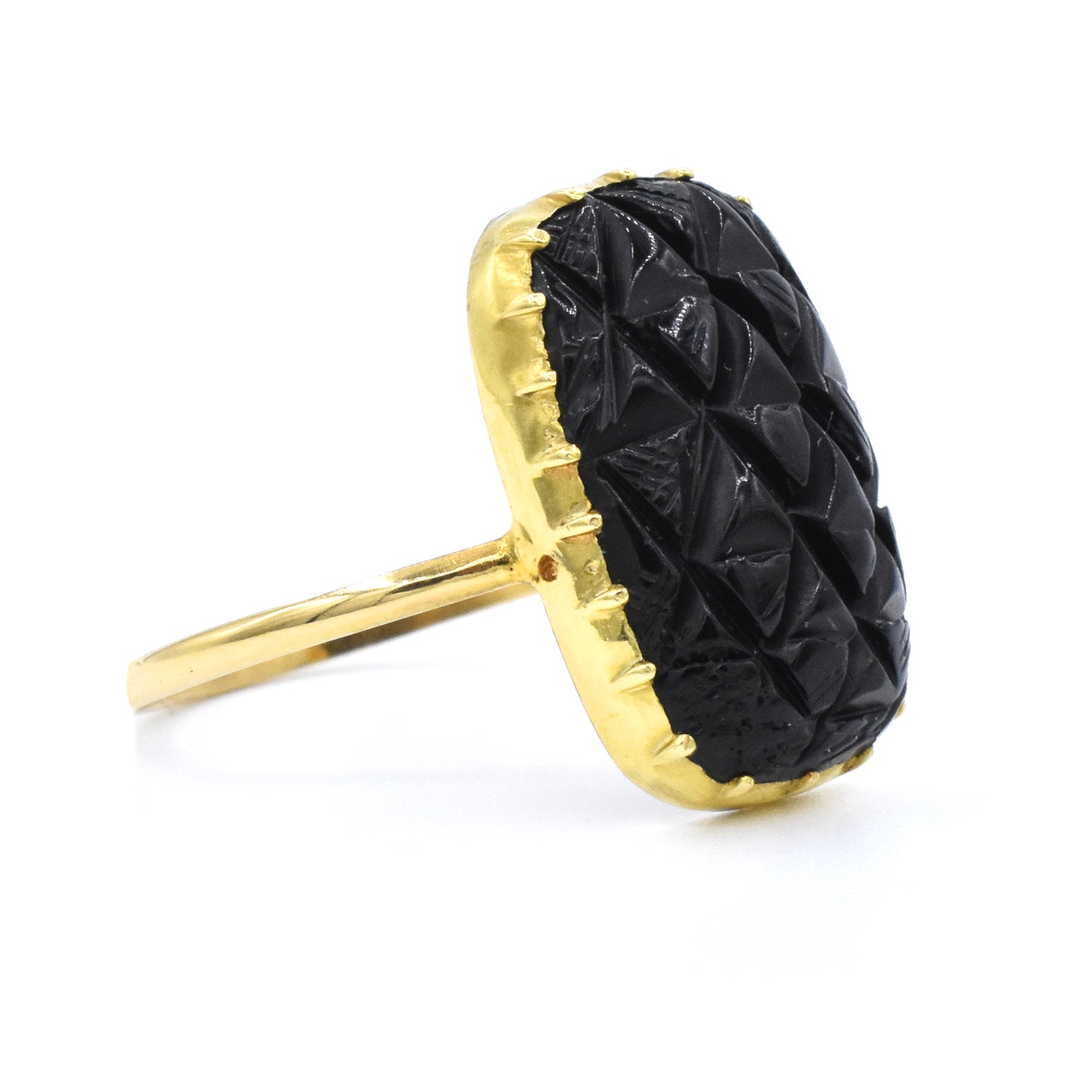 The Pineapple Jet Ring