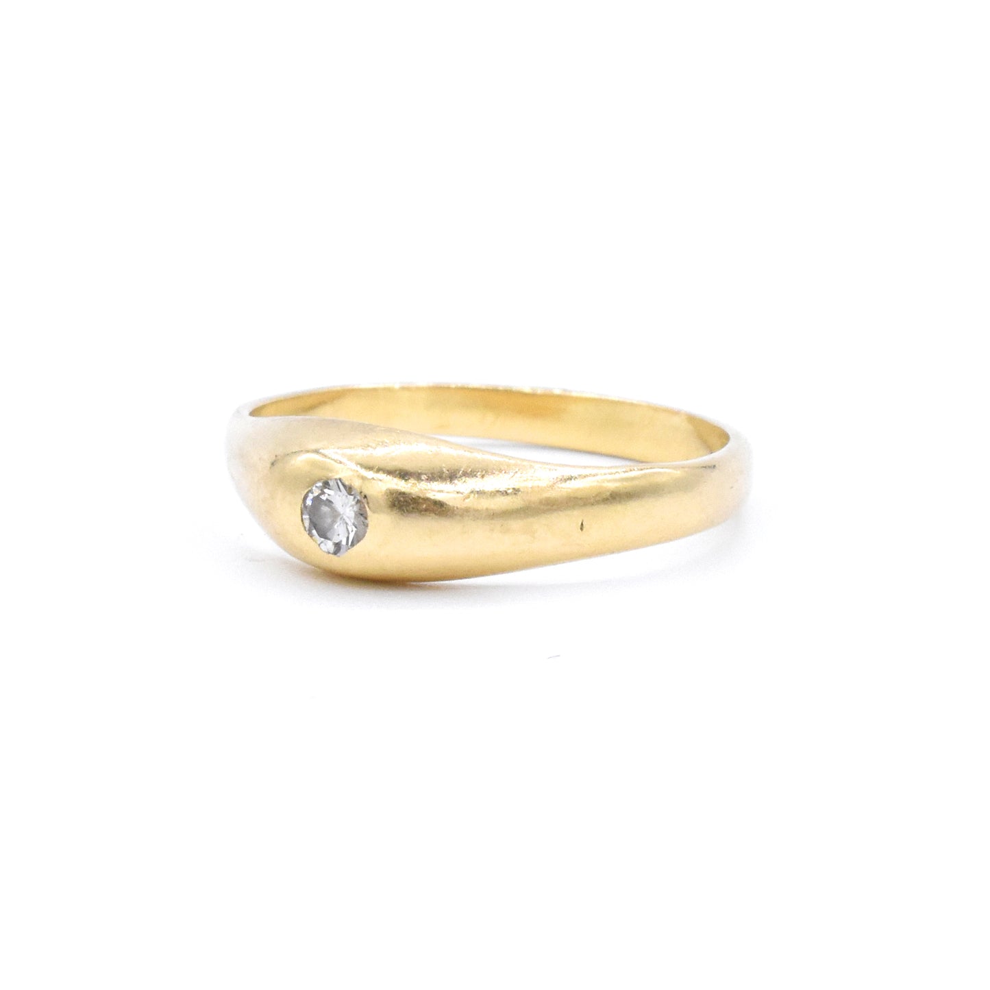 The Dainty Solitaire Ring