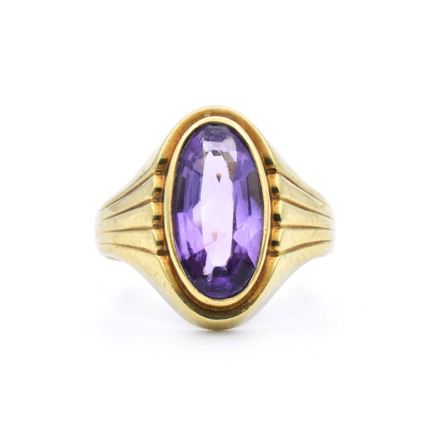 The Oval Amethyst Ring